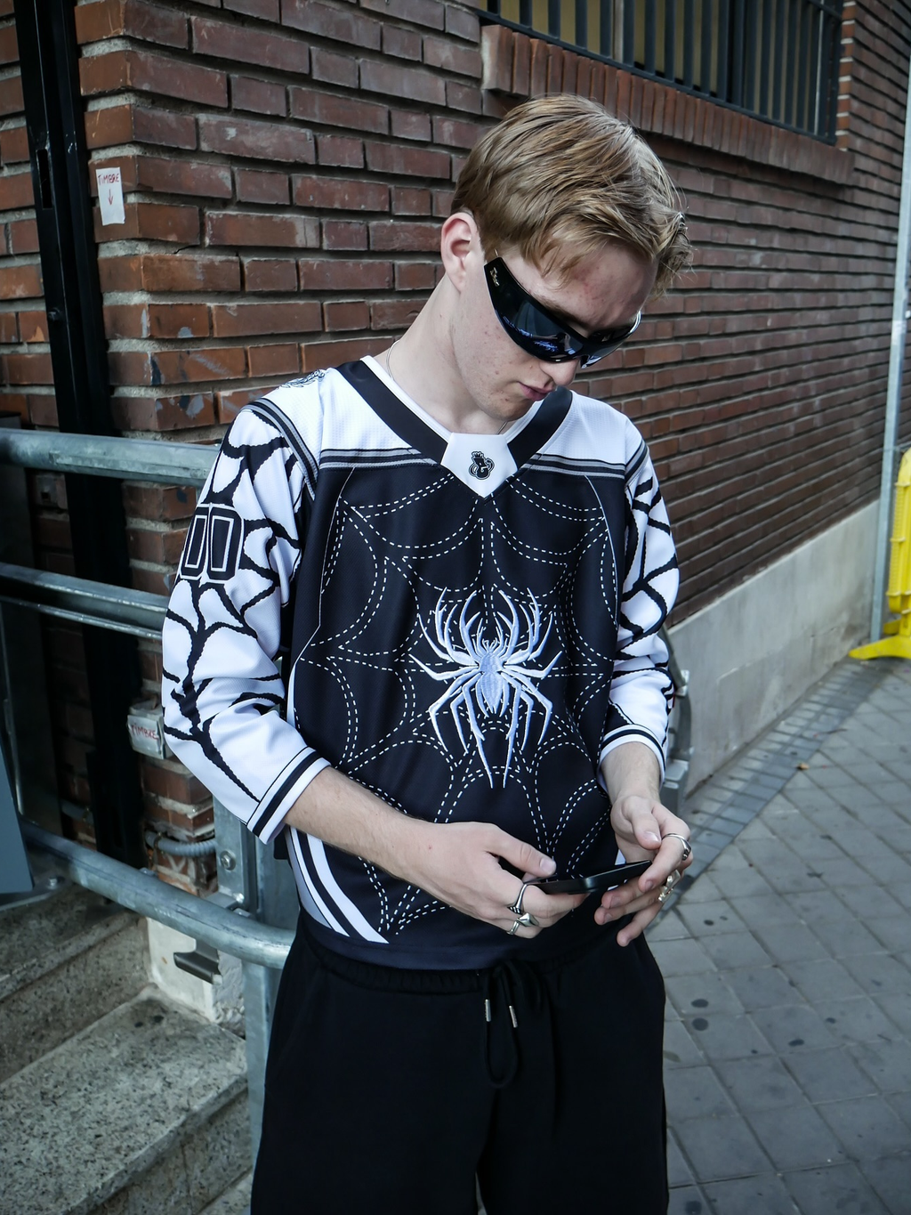 BLACK WIDOW JERSEY