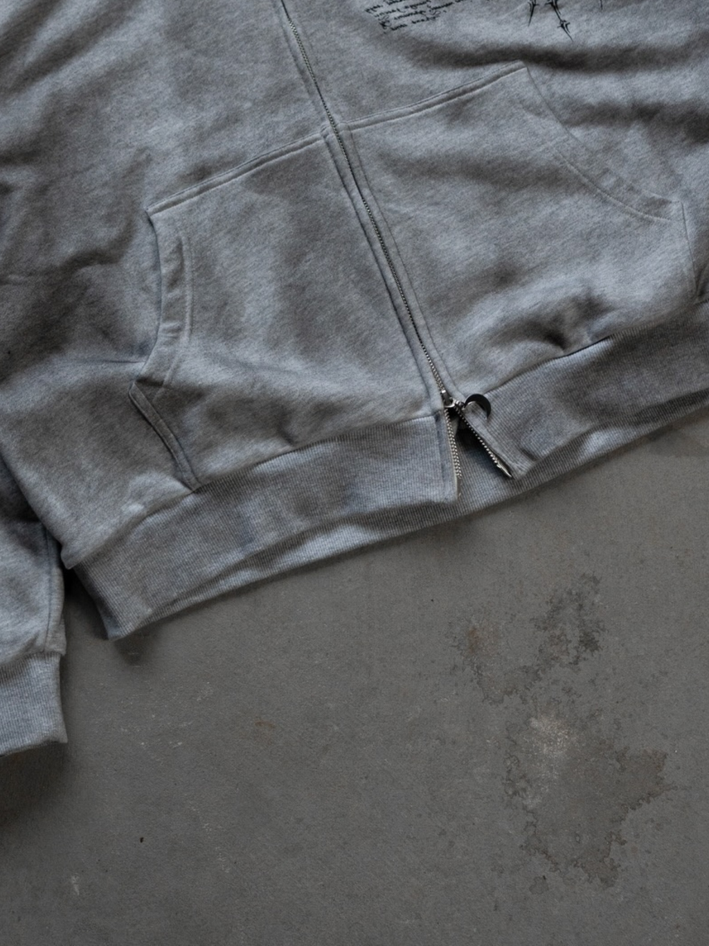 Skull Knight Zip-up Hoodie