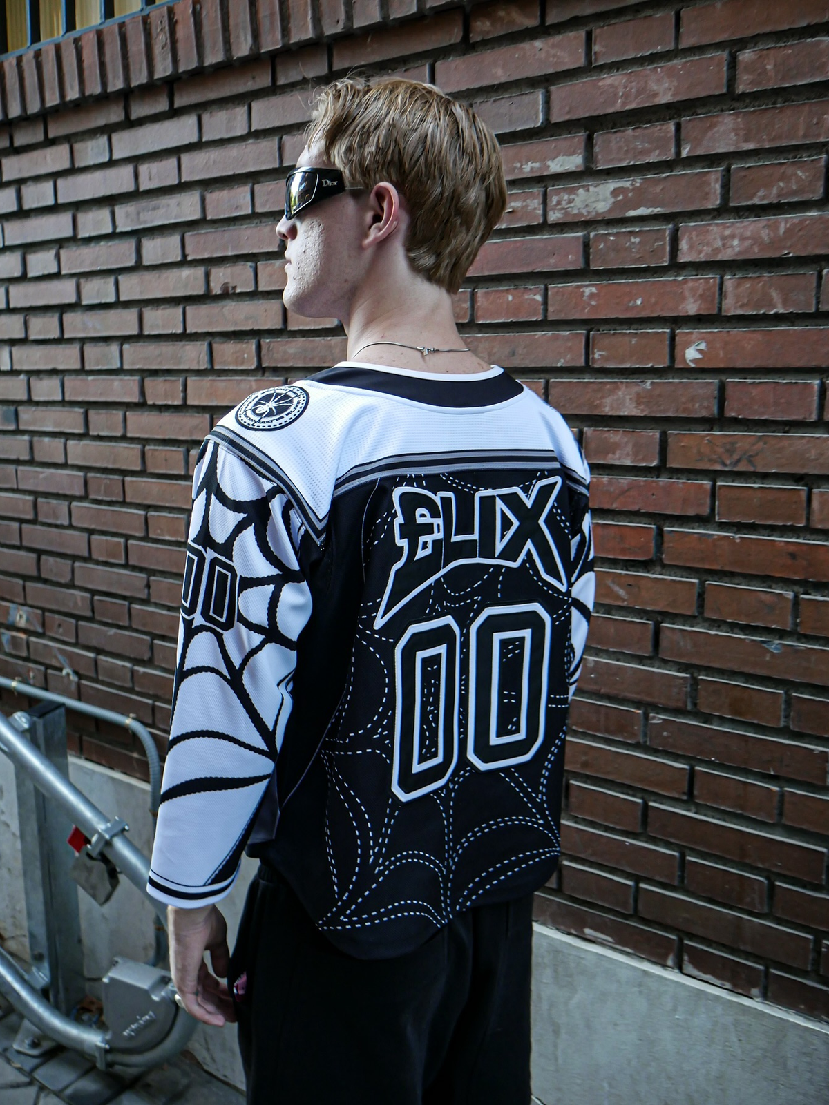 BLACK WIDOW JERSEY